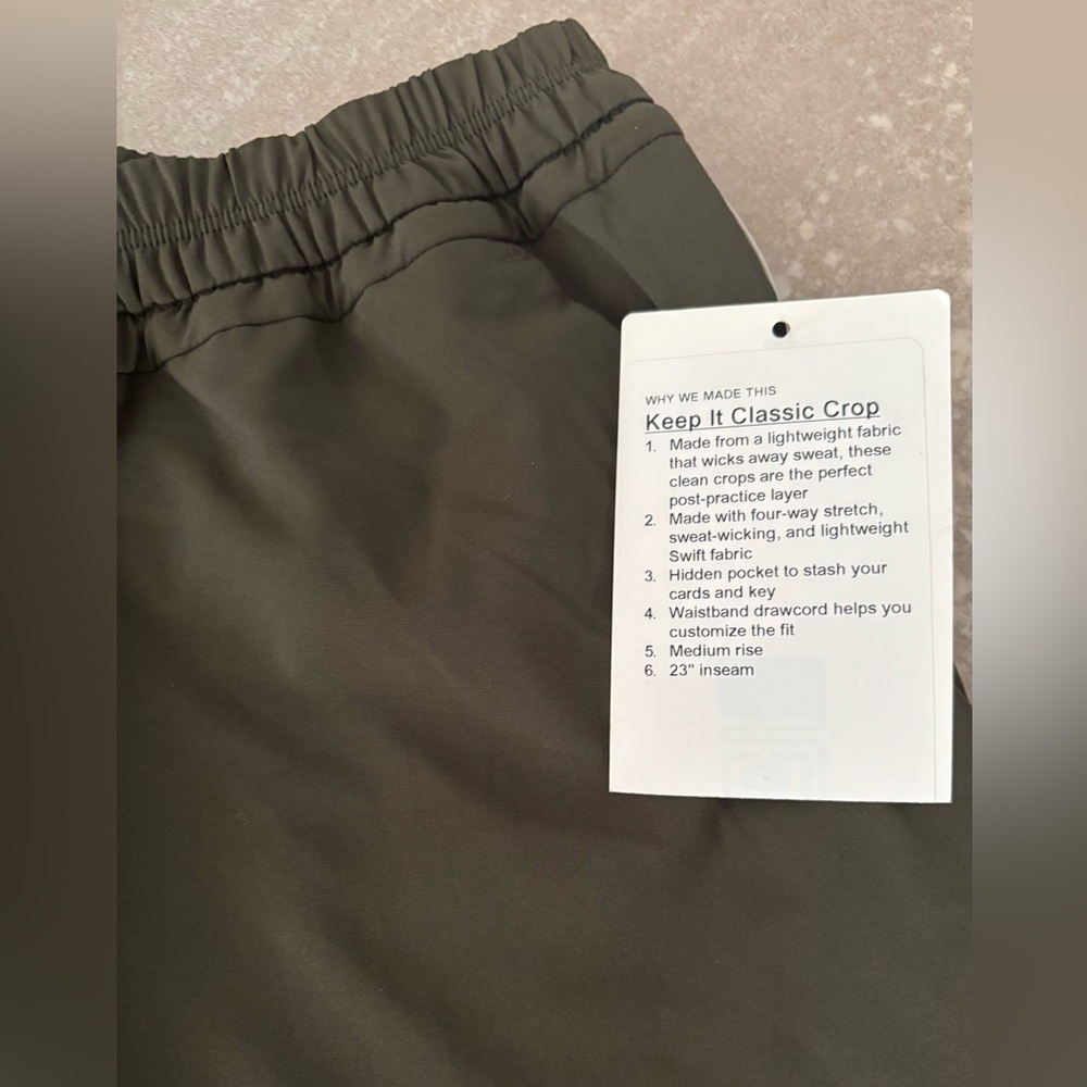 Lululemon Keep it Classic Crop Size 6 - Picture 3 of 9